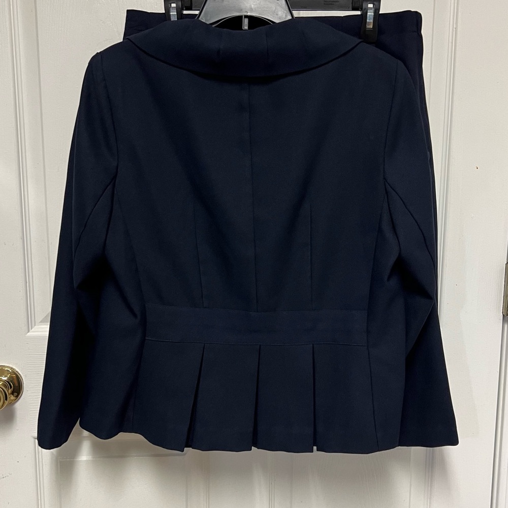 Vintage Women's First Lady Navy Skirt Suit - Picture 7 of 16